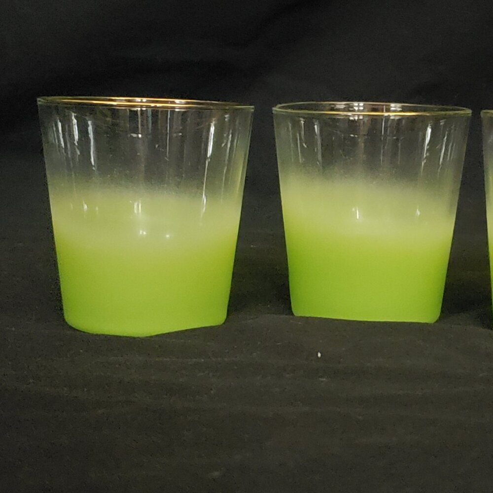 Vtg Blendo West Virginia Glass Specialty Rock Glass - Lime Green - Set of 2